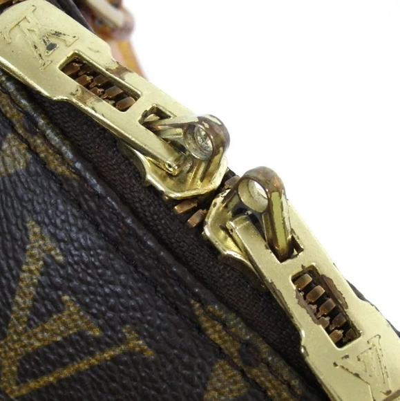 E B Auction Louis Vuitton Alma - Picture 10 of 15